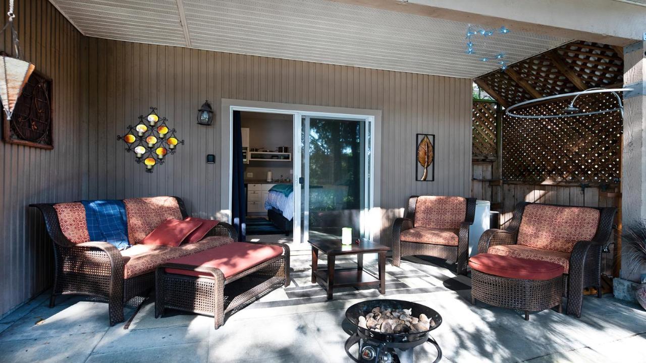 Willow Suite - Lakeside Retreat Victoria Bagian luar foto